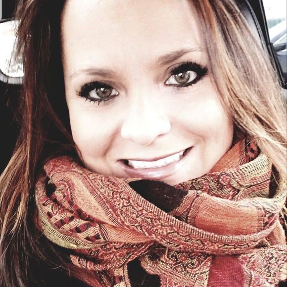 Meet your Posher, Line - Picture 1 of 1